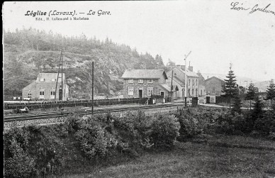 Lavaux daté 1905.jpg